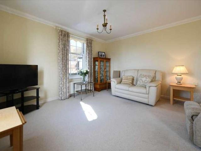 Flat for sale in Bridgefield, Kent