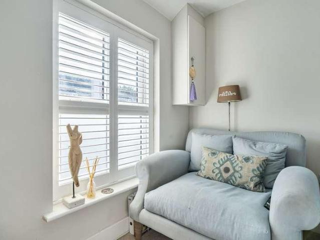 Flat for sale in Berrick Salome, Oxfordshire