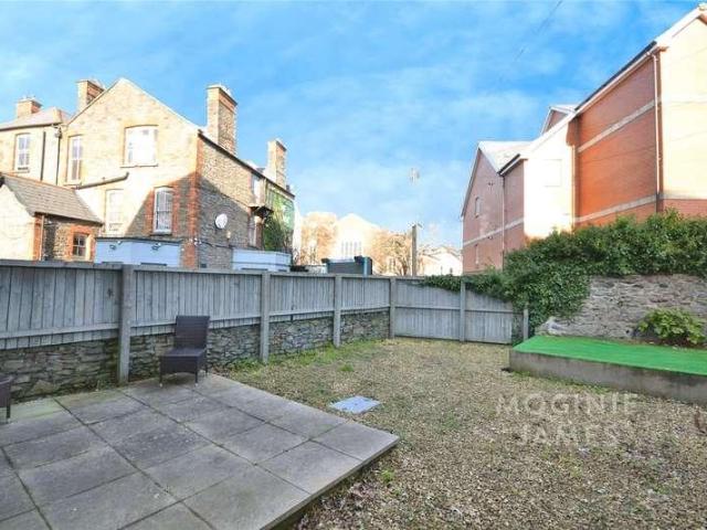 Flat for sale in Plasnewydd, Falcon Lodge