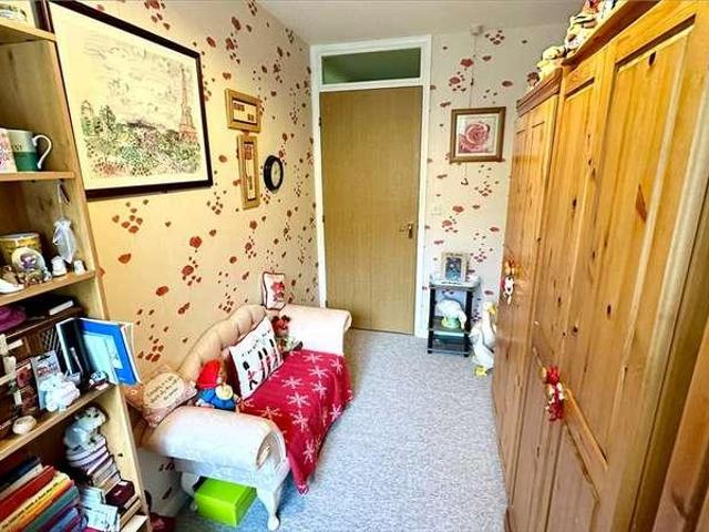 Flat for sale in Kings Norton, West Midlands