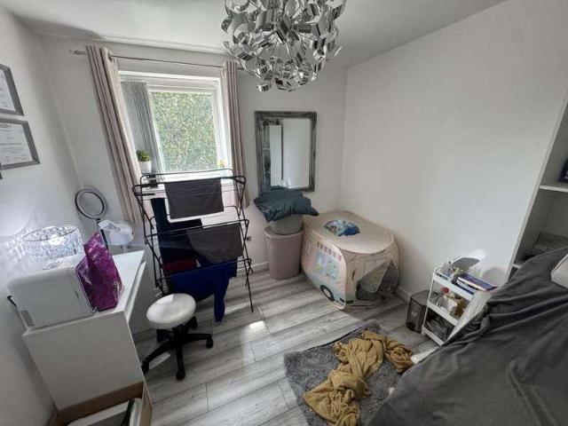 Flat for sale in Smethwick, Bearwood
