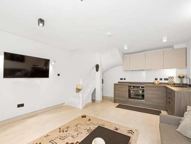 House for sale in West Norwood, Greater London