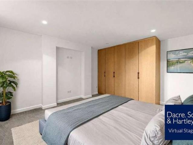 Flat for sale in Low Harrogate, Harrogate