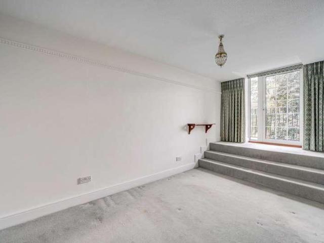 Flat for sale in Row Town, Surrey