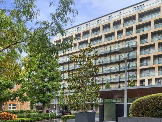 Flat for sale in Belgravia, Greater London
