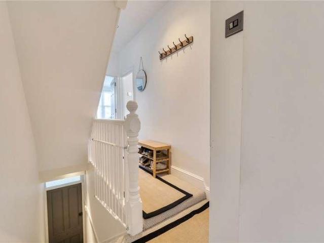 Flat for sale in London Borough of Croydon, Greater London