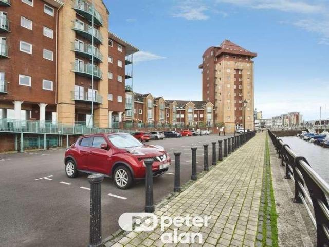 Flat for sale in SA1 Swansea Waterfront, Nangreaves