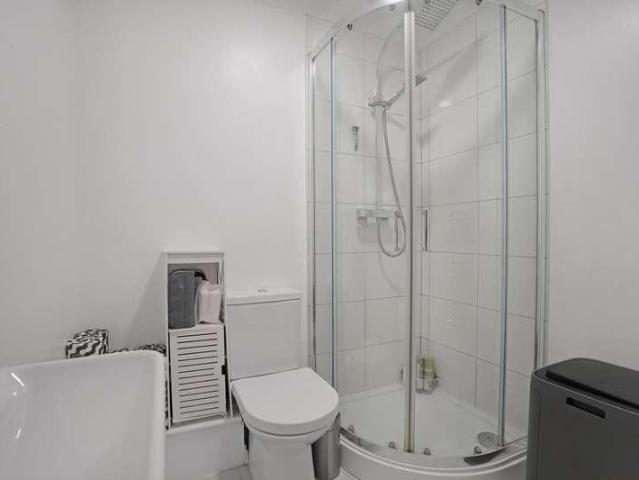 Flat for sale in Bell Green, Greater London