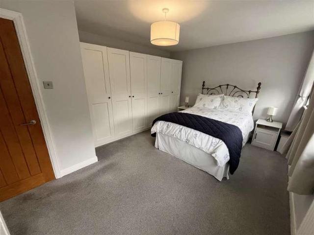 Flat for sale in Alderley Edge