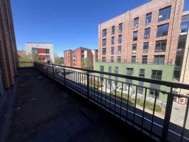 Flat for sale in Ordsall, Salford