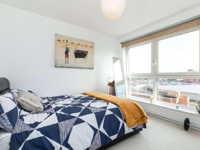 Flat for sale in Priest Down, Hampshire