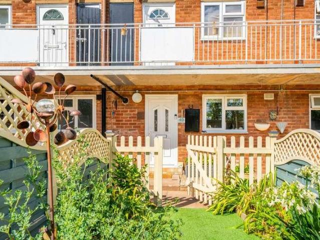 Flat for sale in Bridgnorth, Shropshire