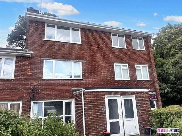 Flat for sale in Watergate, Devon