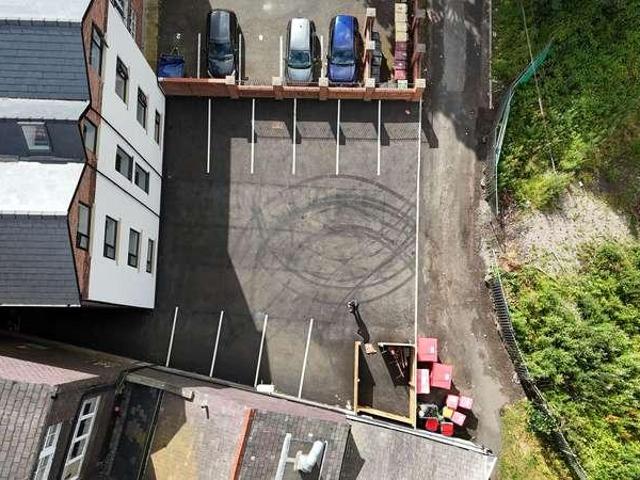 Flat for sale in Lee Bank, Greater Manchester