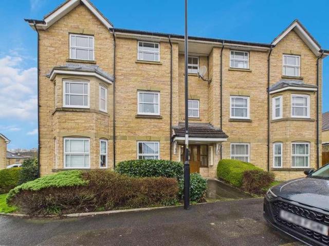 Flat for sale in Bulk, Bare