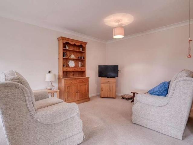 Flat for sale in Shirley, West Midlands