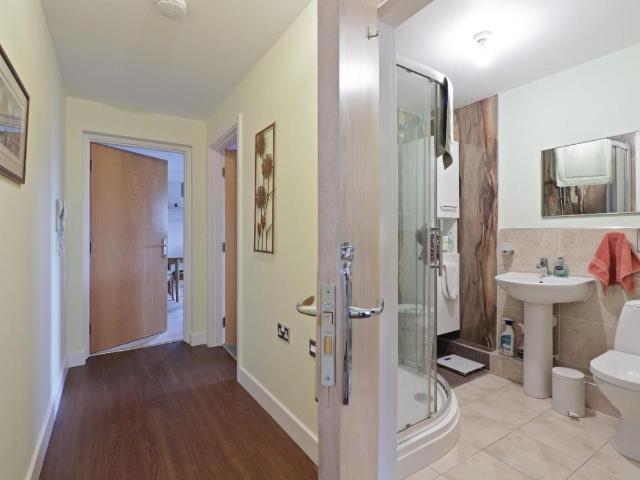 Flat for sale in Beauchief, South Yorkshire