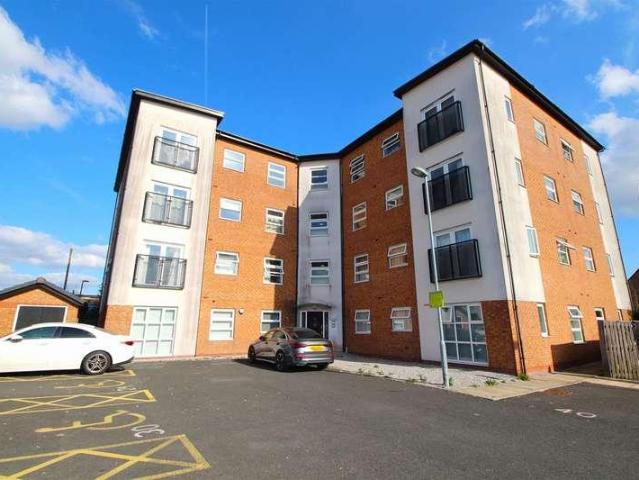 Flat for sale in Georgia, Greater Manchester
