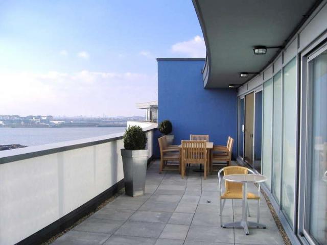 Flat for sale in Greater London
