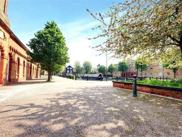 Flat for sale in Enfield Island Village, Greater London