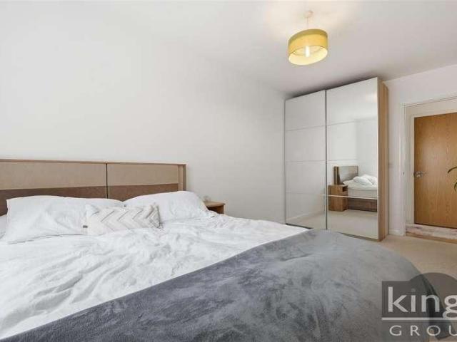 Flat for sale in Carterhatch, Greater London
