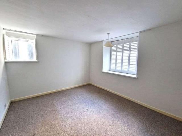 Flat for sale in Budlake, Devon