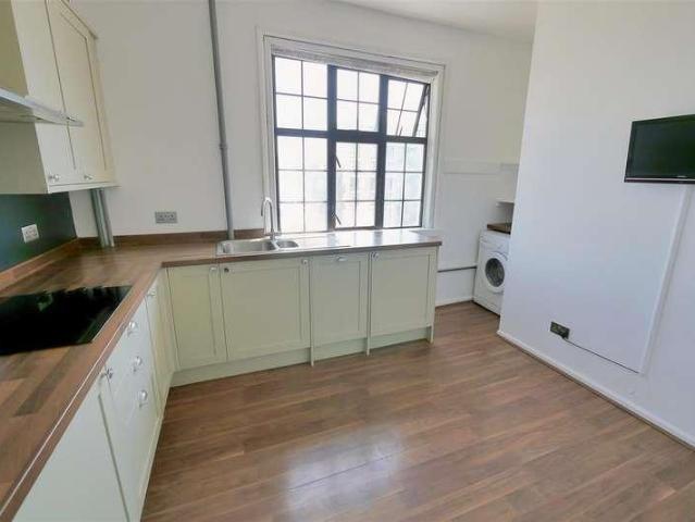 Flat for sale in West Worthing, Worthing