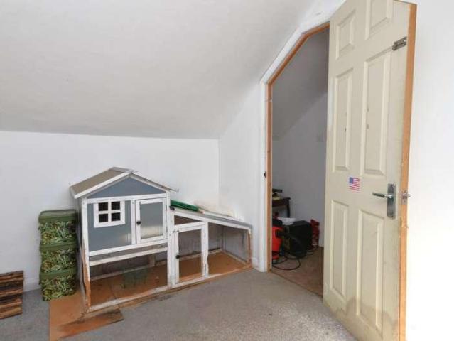 Flat for sale in North Shoebury, Alton Barnes