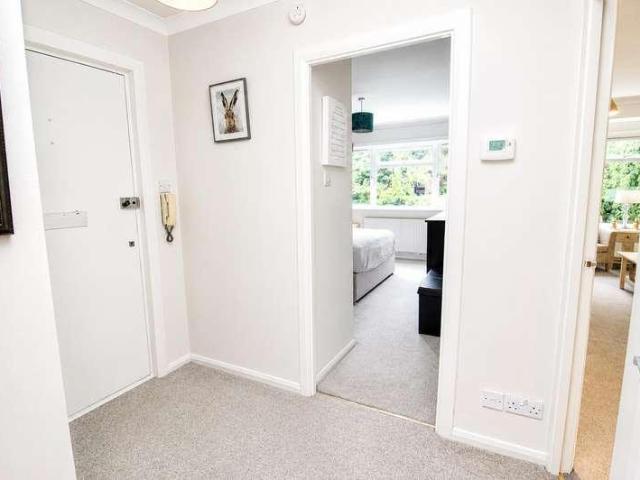 Flat for sale in Highfield, Pouchen End