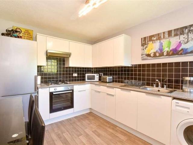 Flat for sale in Luccombe, Shanklin