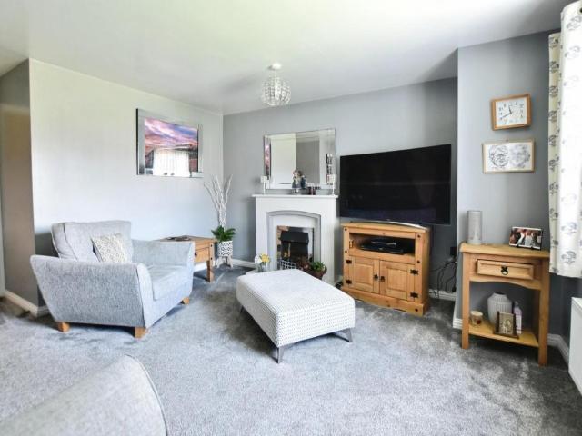Flat for sale in New Brumby, North Lincolnshire