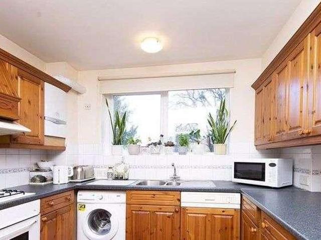 Flat for sale in Hendon, Greater London