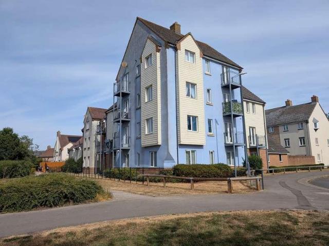 Flat for sale in Haydon End, Abbey Mead