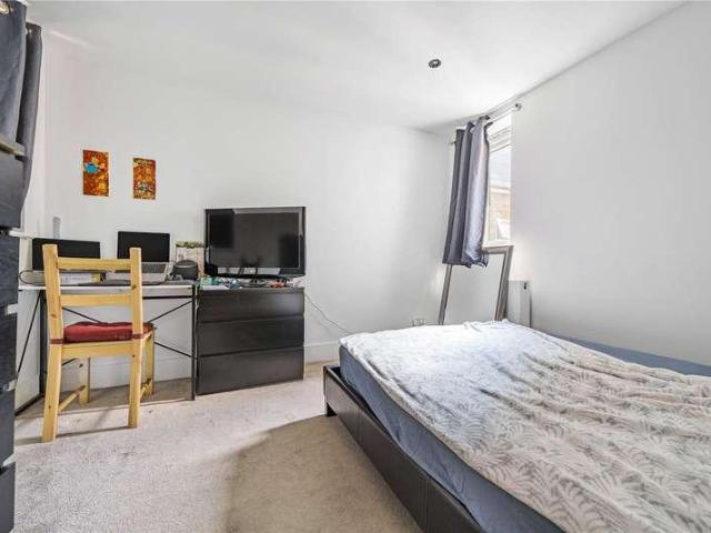 Flat for sale in The Hyde, Greater London