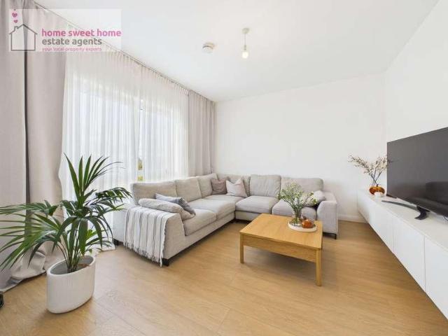 Flat for sale in Slackbuie, Inverness