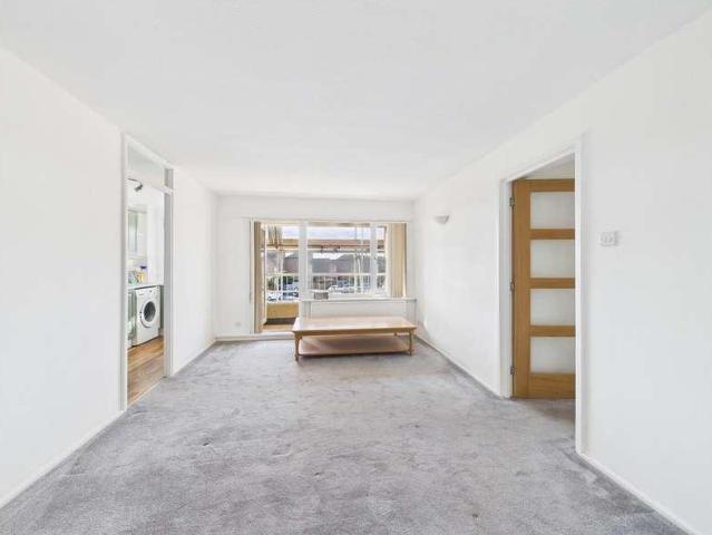 Flat for sale in Liscard, Wirral