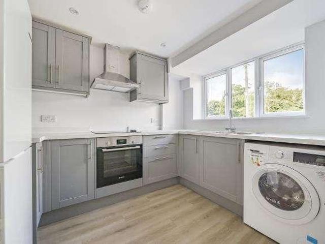 Flat for sale in Evershot, Oxfordshire