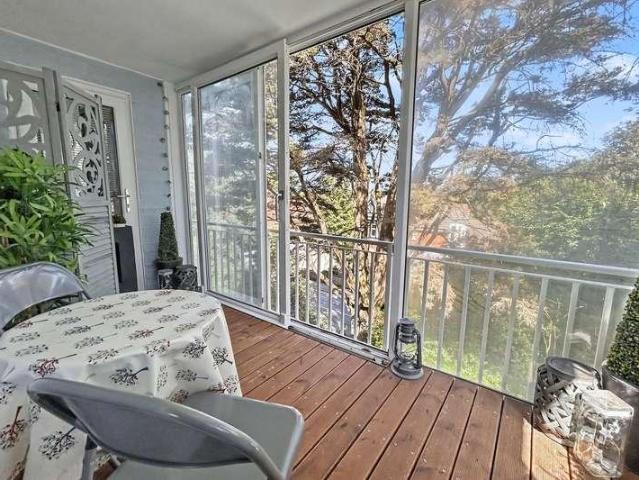 Flat for sale in Branksome Chine, Branksome Park
