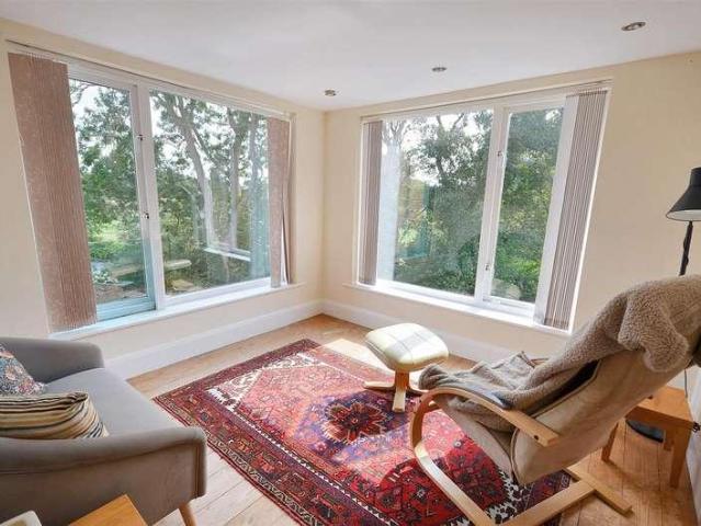 Flat for sale in Stone, Baswich