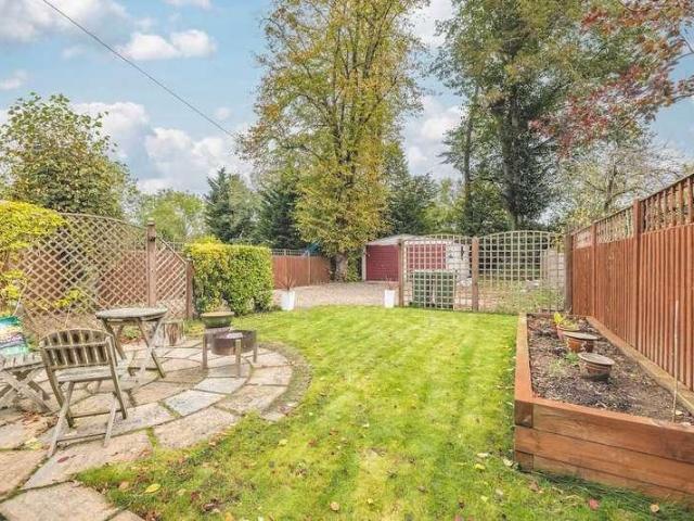 Flat for sale in Windsor, Southlea