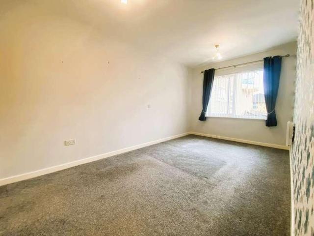 Flat for sale in Stock Brook, Pendock