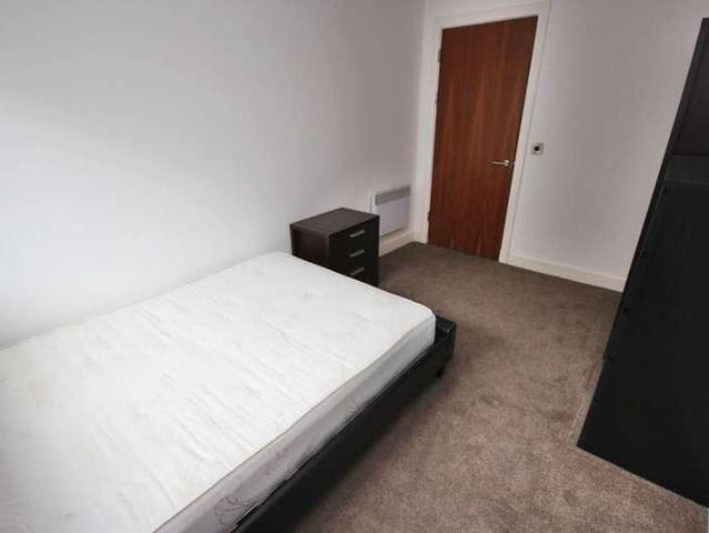 Flat for sale in Georgia, Greater Manchester