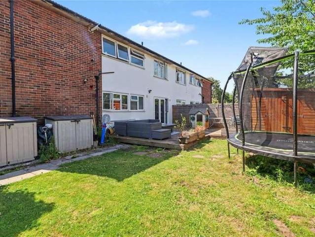 Flat for sale in Westfield, Woking