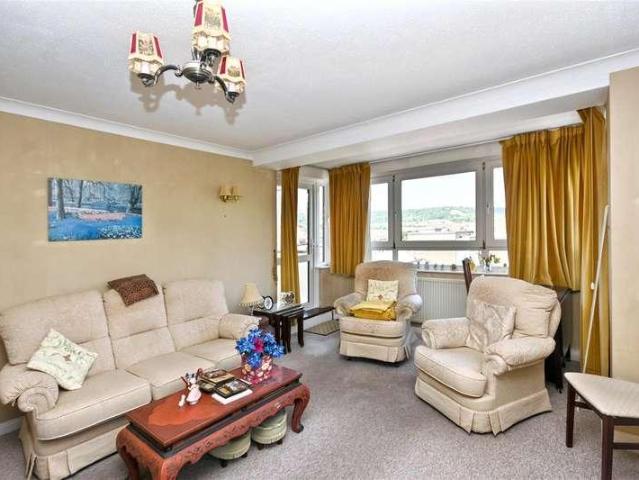 Flat for sale in Upperton, Eastbourne