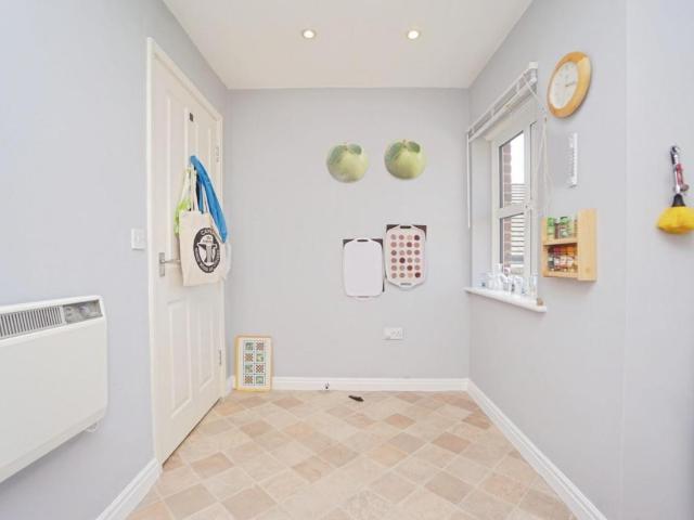 Flat for sale in Crosspool, Isle Of Man
