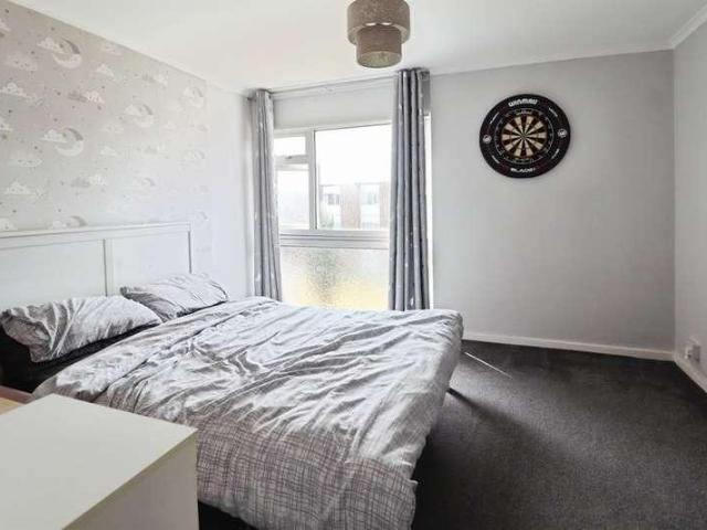 Flat for sale in Falcon Lodge, Wales