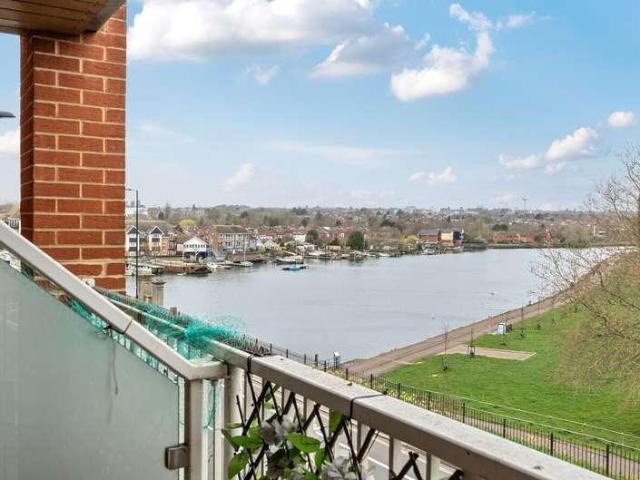 Flat for sale in Bitterne Park, City Of Southampton