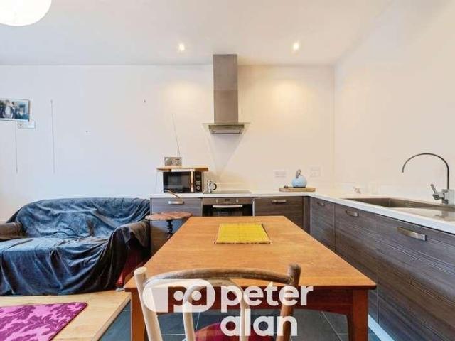 Flat for sale in Stow Hill, Wales