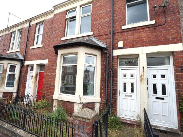 Flat for sale in Gateshead, Bensham