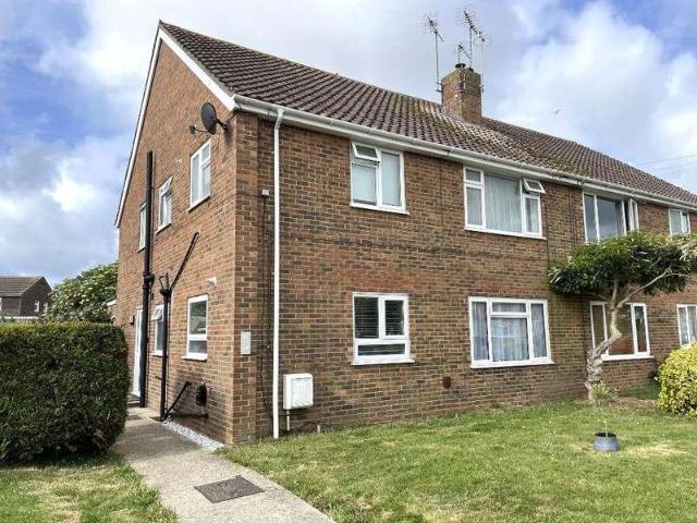 Flat for sale in Bersted, Clapham